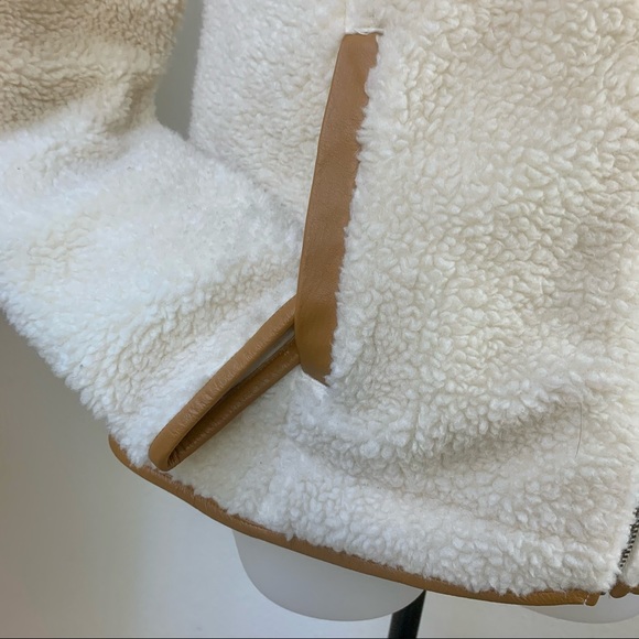 ORVIS Cozy Teddy Bear Sherpa Jacket Leather Patch - Picture 6 of 12